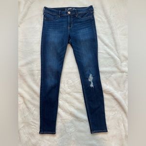 Hollister Jean Jeggings Size: 7 W28